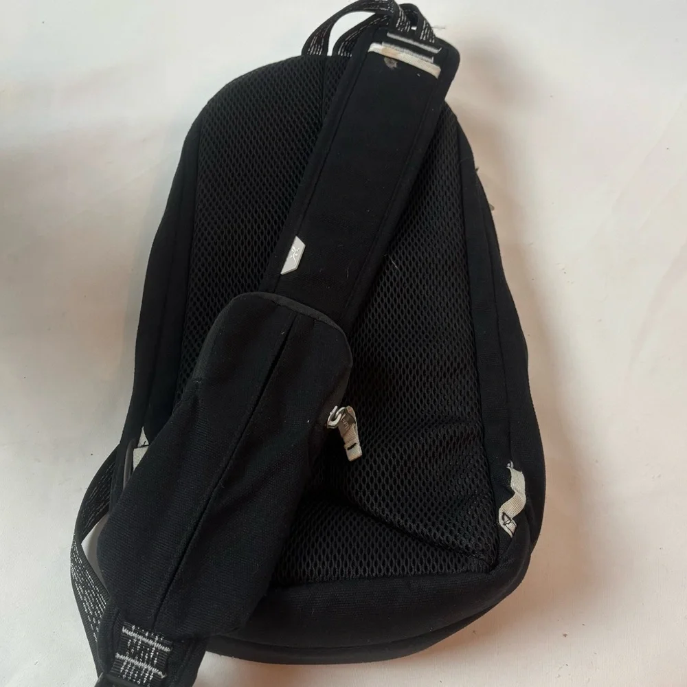 Chaco fabric small essentials